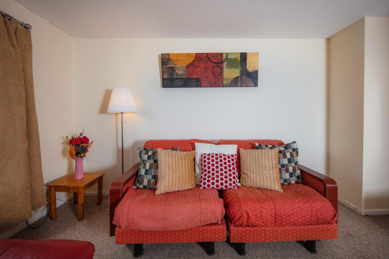 Fab Arthur Seat Views, Old Town Apartment Edinburg Exteriör bild