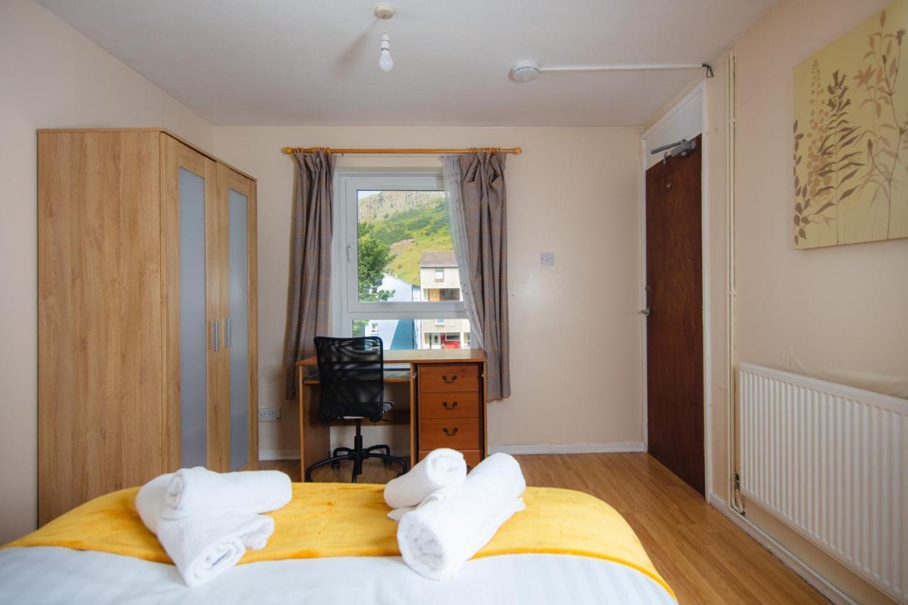 Fab Arthur Seat Views, Old Town Apartment Edinburg Exteriör bild