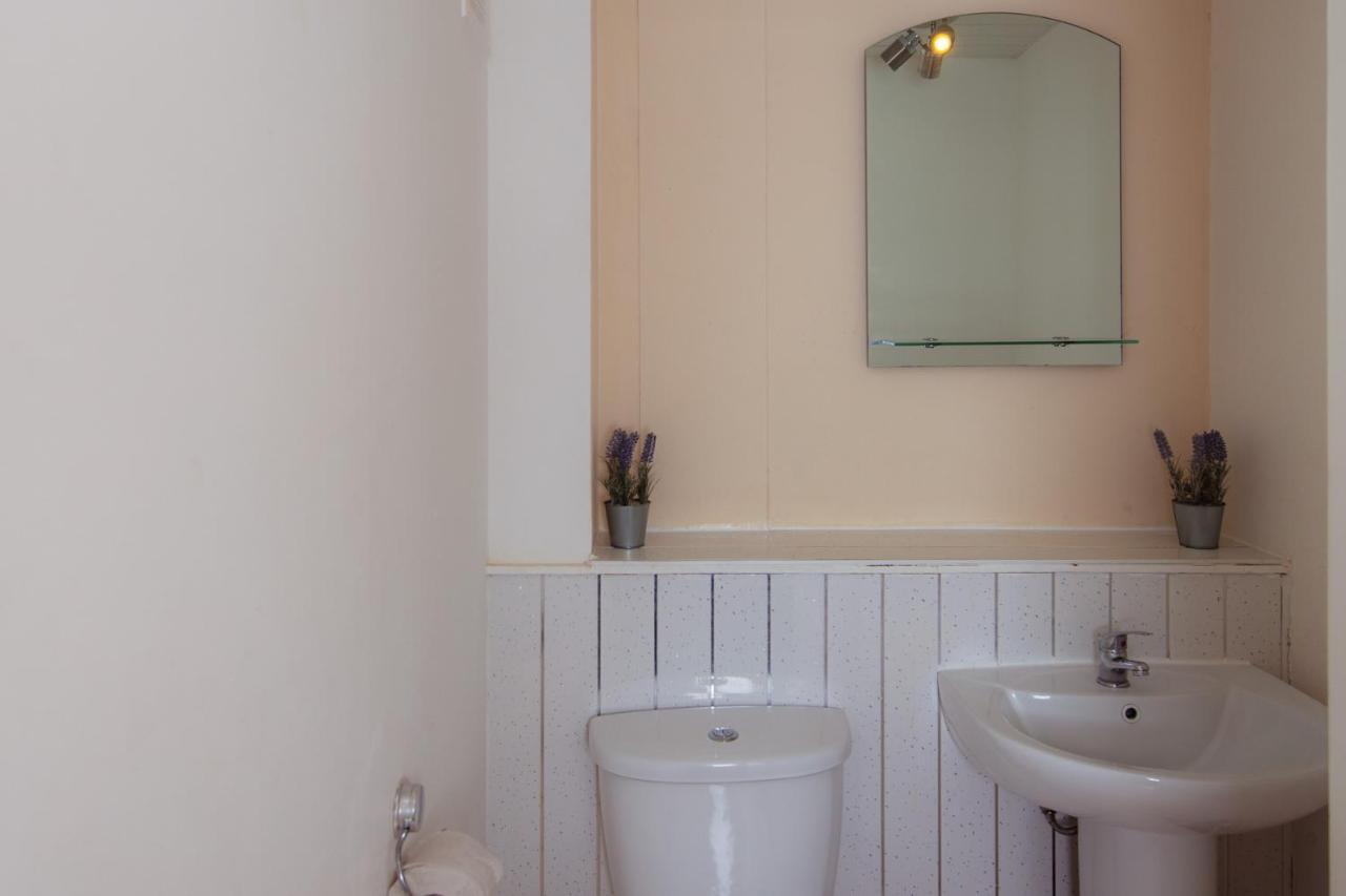 Fab Arthur Seat Views, Old Town Apartment Edinburg Exteriör bild